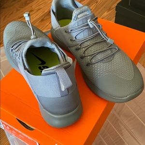 Women’s Nike free RN commuter 2017